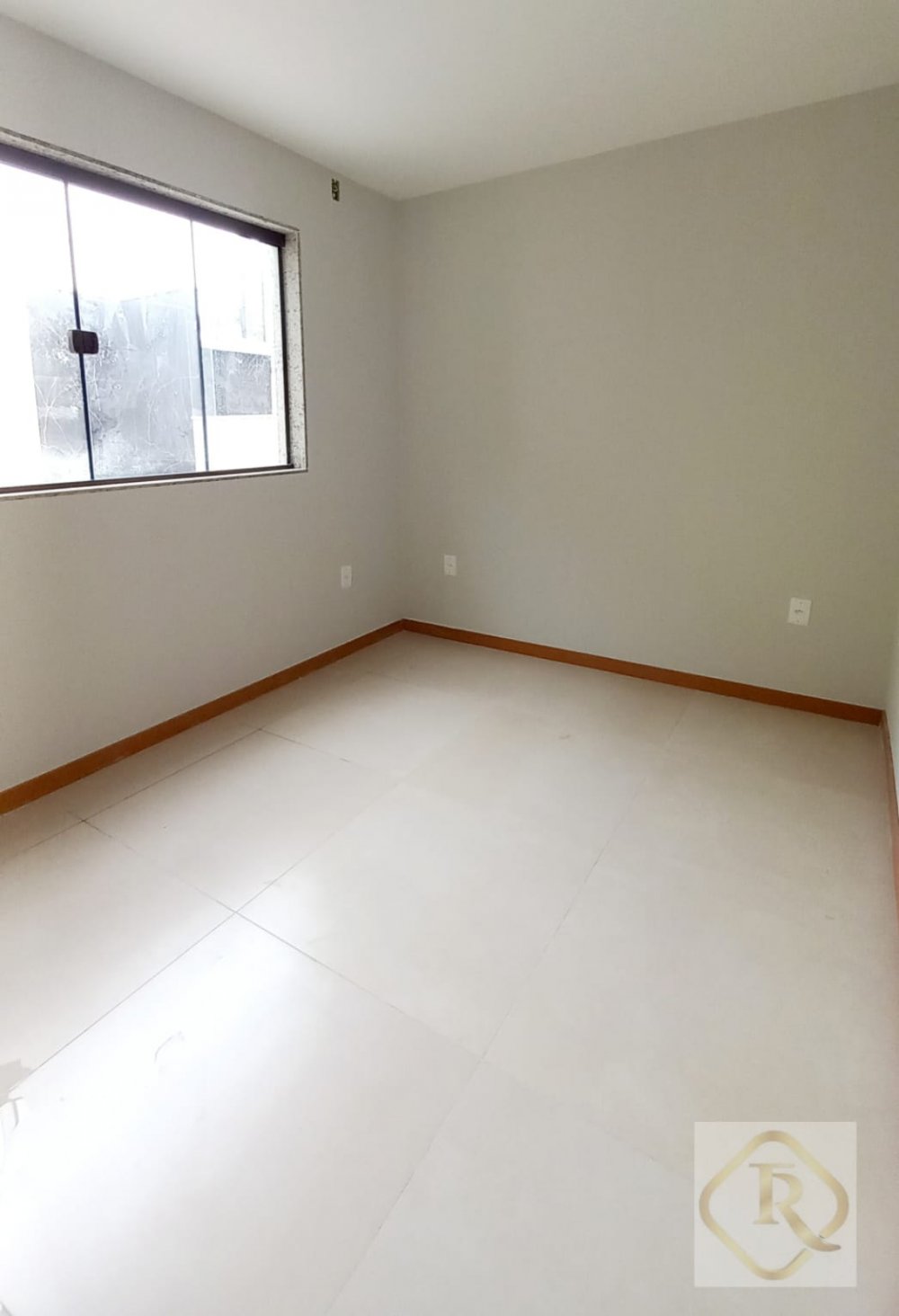 Apartamento - Venda - Sahy - Mangaratiba - RJ